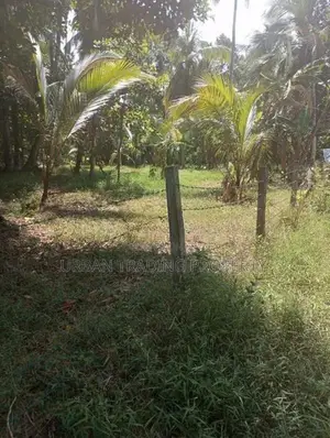 පර්චස් 19.7ක අගනා ඉඩමක් විකිනීමට ඇත පූගොඩ පාර, දෙල්ගොඩ