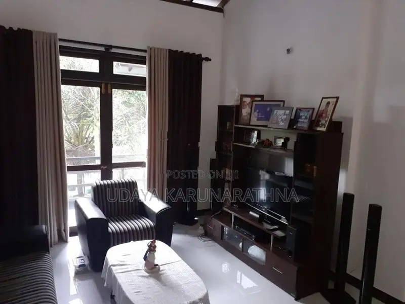 House for Sale Kaduwela