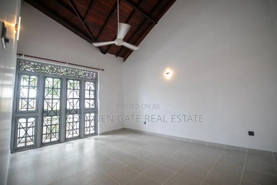 Premium Two Storey House for Sale in Kadawatha Mahara