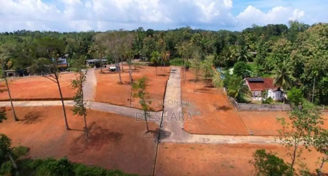 Kekanadura Best Lands for Sale