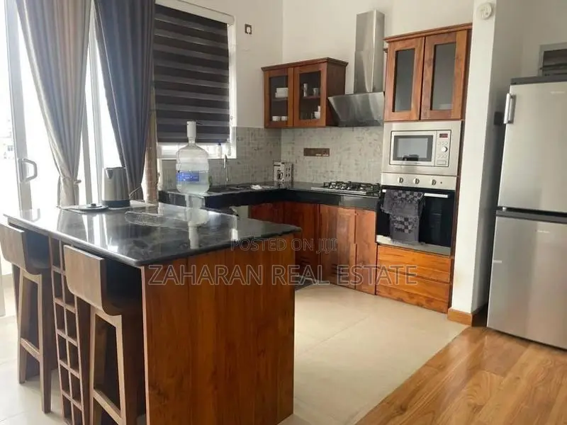 Fully Furnished Apartment for Rent in Colombo 06