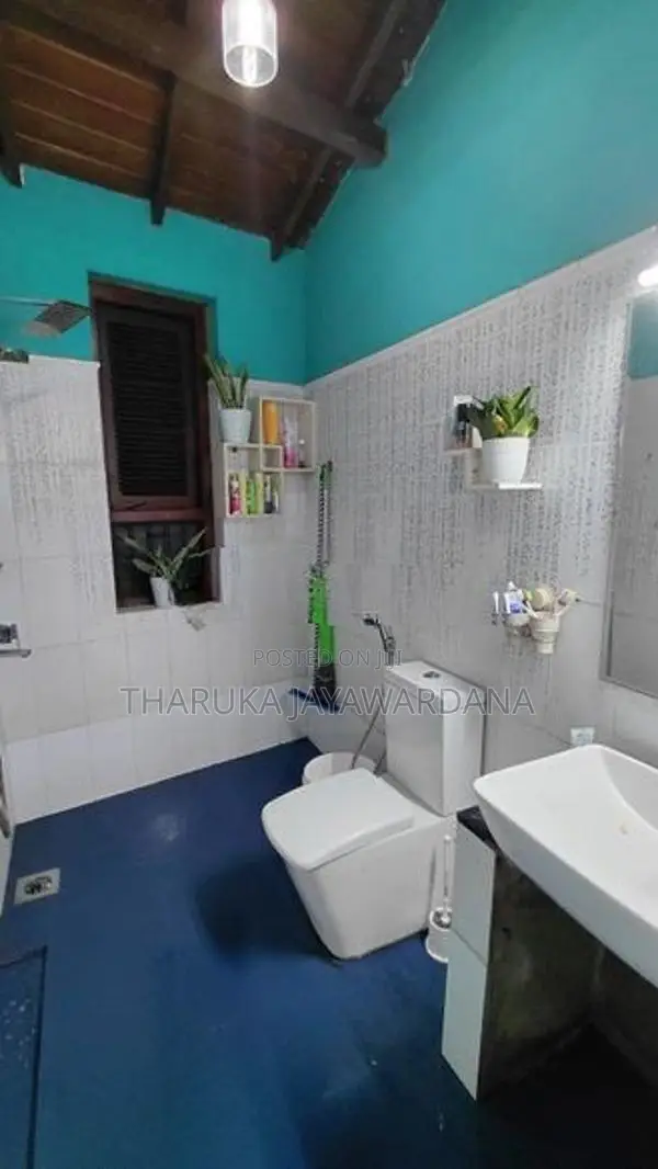 Modern 3 Storey House for Rent Mulleriyawa