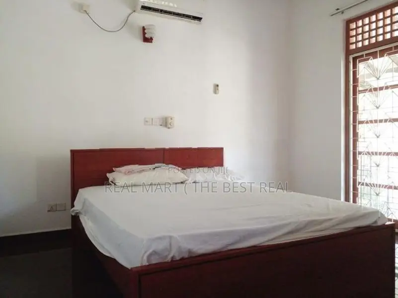 JA-ELA : 4-BR (14P) TWO-STORIED LUXURY HOUSE FOR SALE
