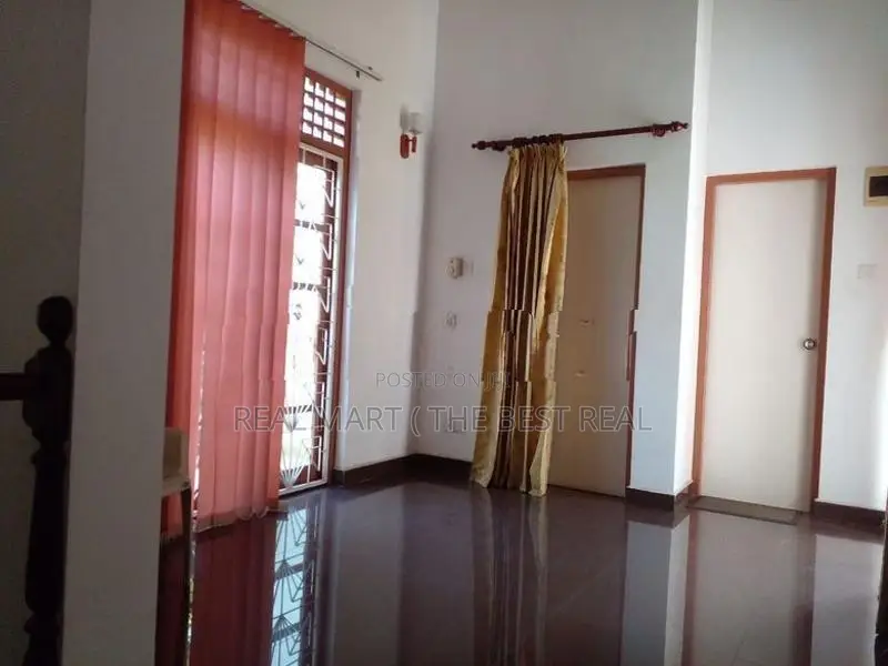 JA-ELA : 4-BR (14P) TWO-STORIED LUXURY HOUSE FOR SALE