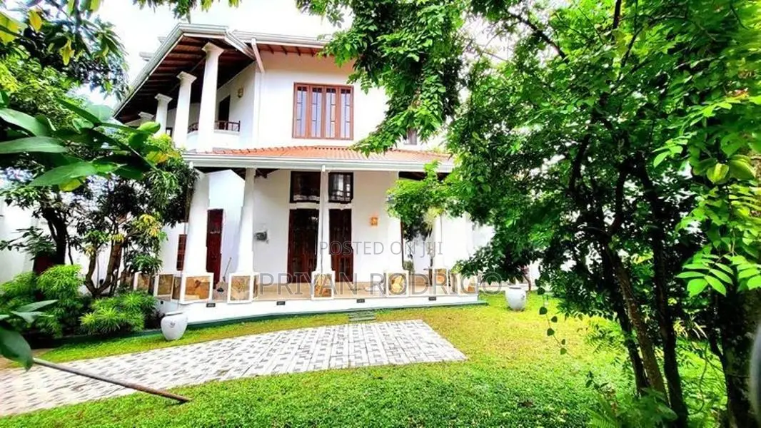 Architectural Design Luxury House for Sale in Heart of Nugegoda