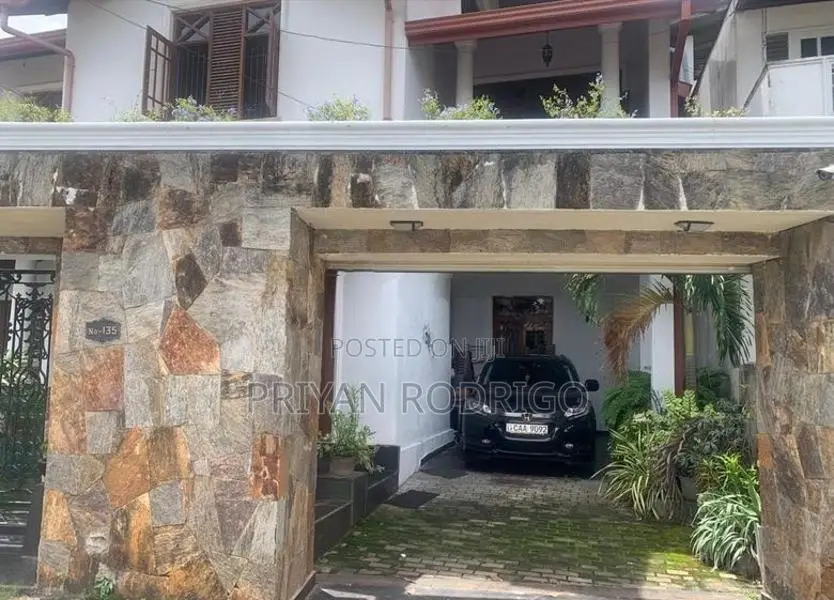 Spacious Solid House for Sale at Kotikawatta