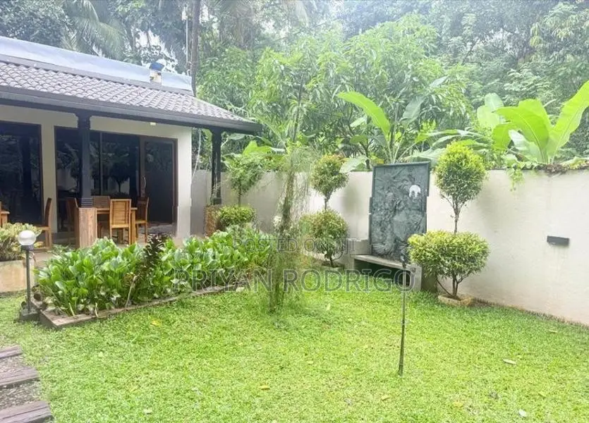 Tourist Board Approved 8 Luxury Bedroom Resort for Sale in Rathnapura