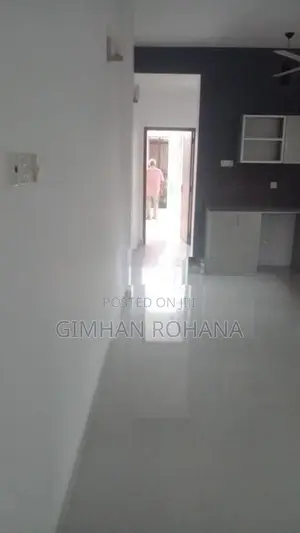 3 Bedrooms House For Rent Rathmalana