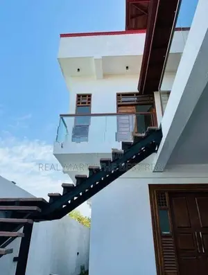 ANGODA : 5-BR (11P) BRAND NEW TWO-STORIED LUXURY HOUSE FOR SALE