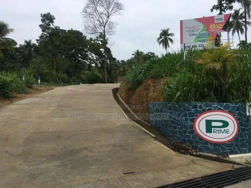 Lands for Sale in Rambukkana