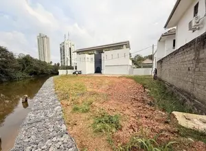 RAJAGIRIYA : 15 PERCHES WATERFRONT PRIME LAND FOR SALE