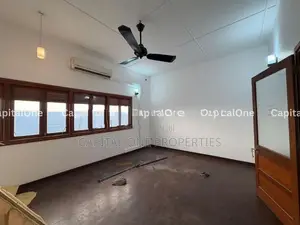 Office For Rent Off Galle Road Colombo 4 - 1518U