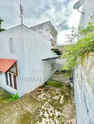 Battaramulla Thalahena Single Story House on 7 Perches of Land for Sal