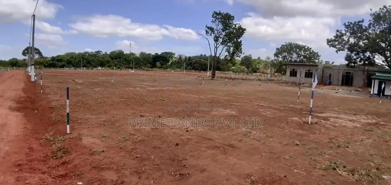 Land for Sale in Anuradhapura Puttalam Road