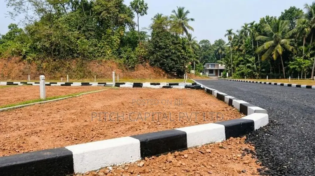 කළුතර නගරය ආසන්නයෙන් ඉතා වටිනා බිම් කොටස් විකිණීමට