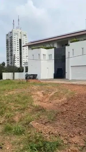 RAJAGIRIYA : 15 PERCHES WATERFRONT PRIME LAND FOR SALE