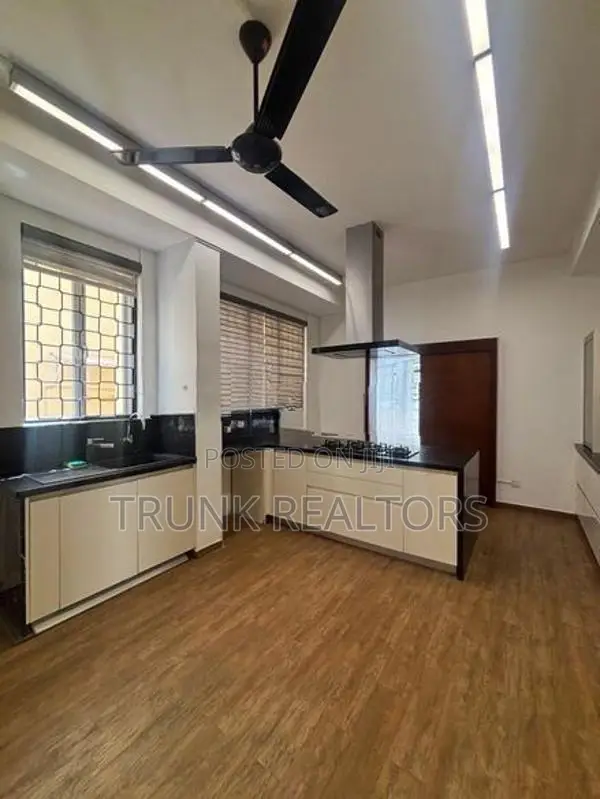 Colombo 07 05BR House For Rent (NK11494)