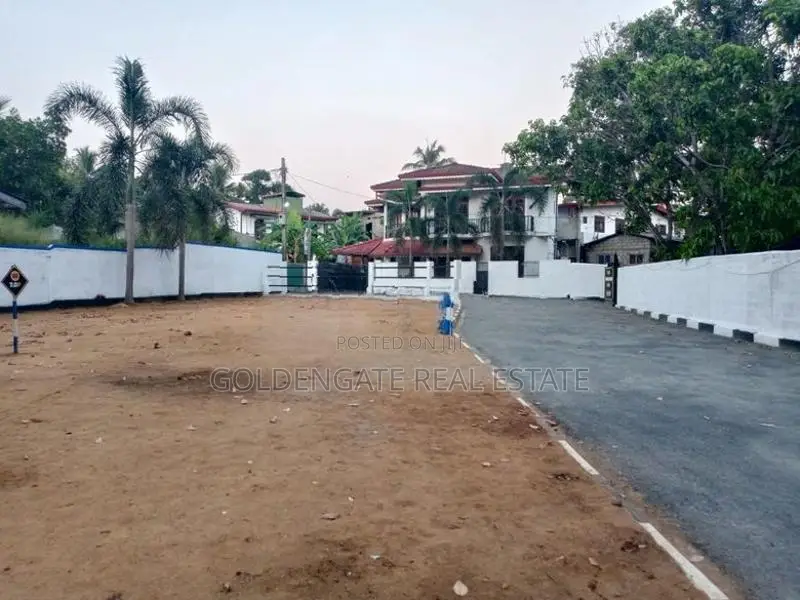 Valuable Land for Sale Near the Negombo Rd in Mahabage, Wattala