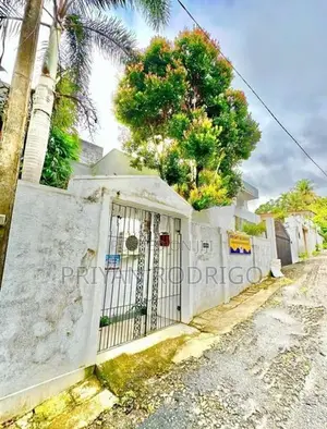 Battaramulla Thalahena Single Story House on 7 Perches of Land for Sal