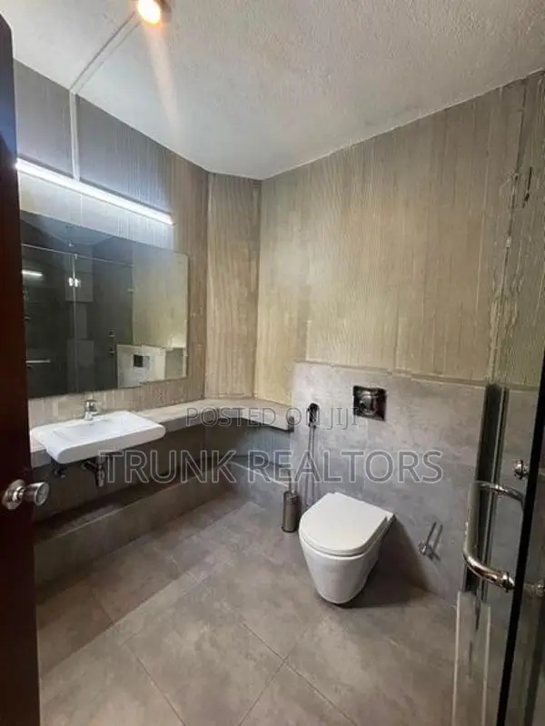 Colombo 07 05BR House For Rent (NK11494)