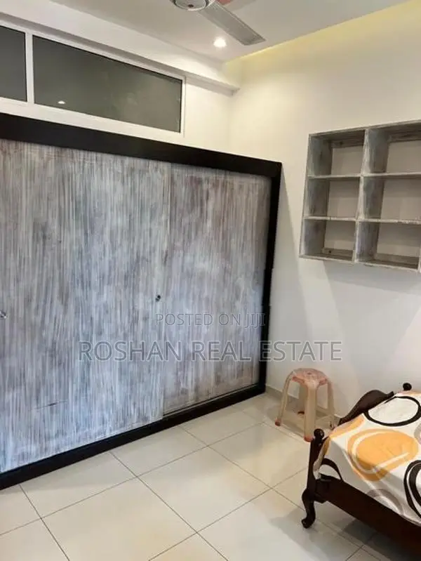 LUXURY FULLY FURNISHED APARTMENT FOR RENT COLOMBO 7 CHI2748