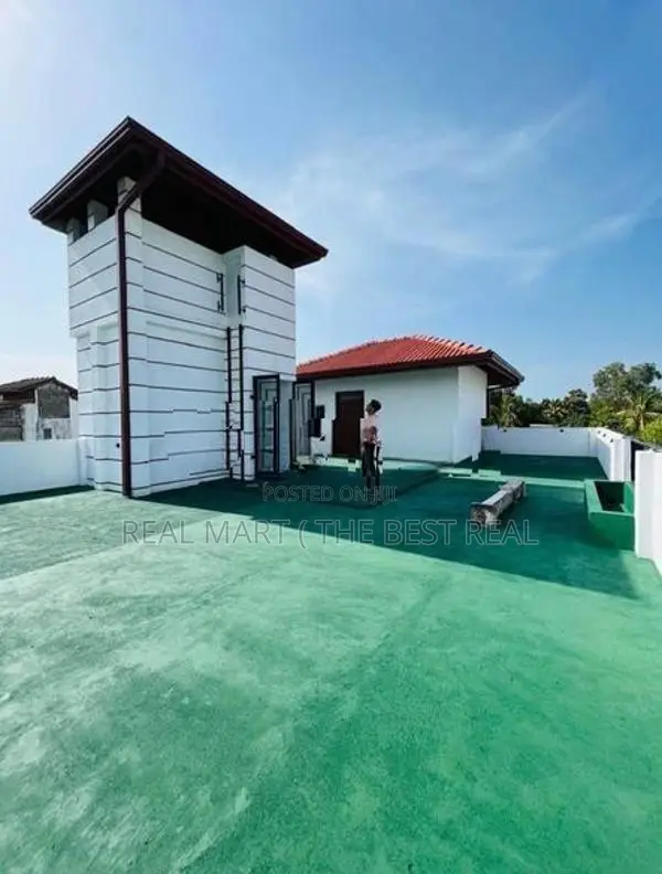ANGODA : 5-BR (11P) BRAND NEW TWO-STORIED LUXURY HOUSE FOR SALE