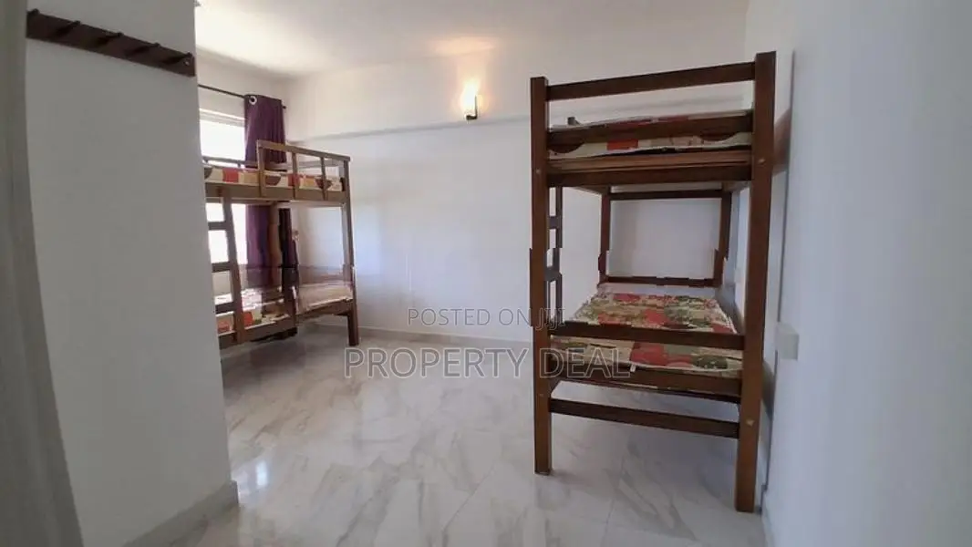 🏢 Accommodation Building For Rent In Colombo 04 - PDC25