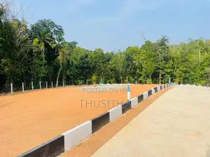 Kalagedihena Sapugasthenna Land for Sale
