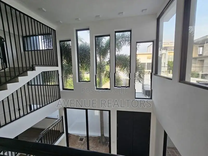 9.7 Perch Brand-New 6BR 3-Storey House for Sale in Polgasowita