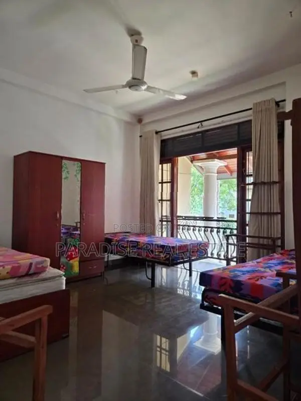 2 STOREY HOUSE FOR RENT IN DEHIWALA