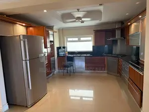 COLOMBO 07 : 4-AC-BR (3400 SQFT) FULLY FURNISHED PENTHOUSE FOR RENT