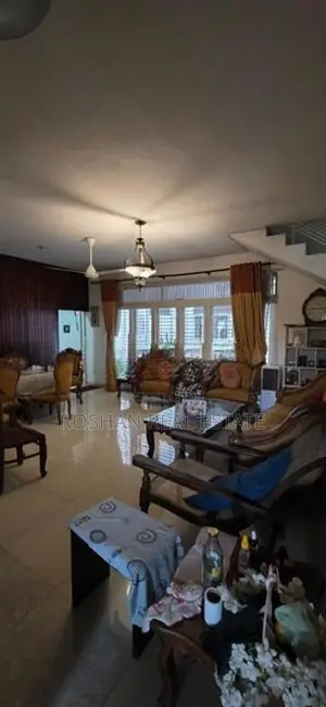 LUXURY FULLY FURNISHED HOUSE FOR RENT COLOMBO 7 CH2756