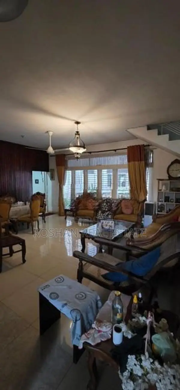 FULLY FURNISHED HOUSE FOR RENT COLOMBO 7 BAUDHALOKA MAWATHA CH2757