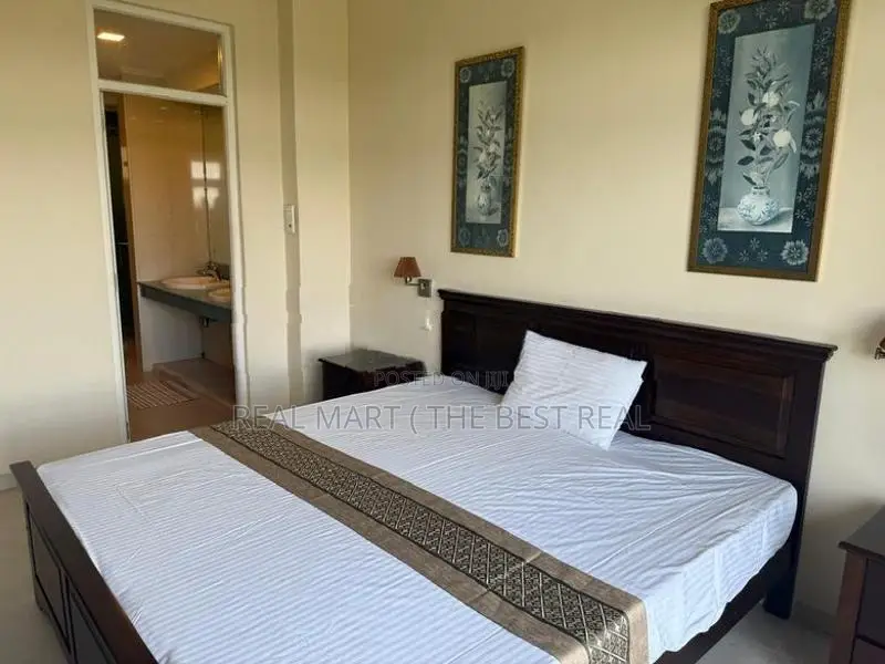 COLOMBO 07 : 4-AC-BR (3400 SQFT) FULLY FURNISHED PENTHOUSE FOR RENT