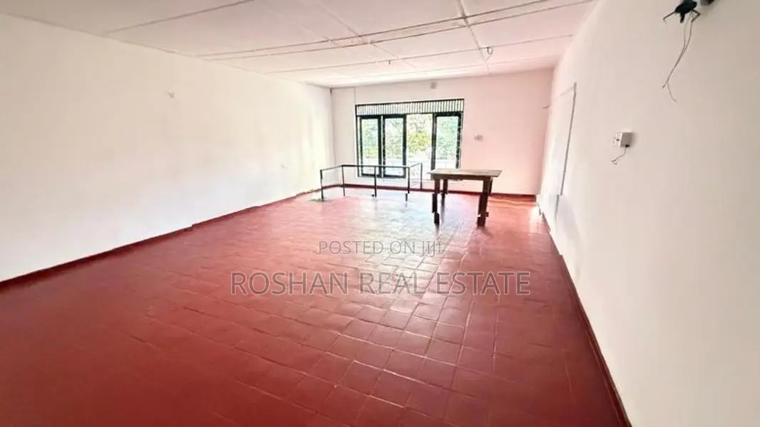 COMMERCIAL PURPOSE HOUSE FOR RENT COLOMBO 6 AB2754