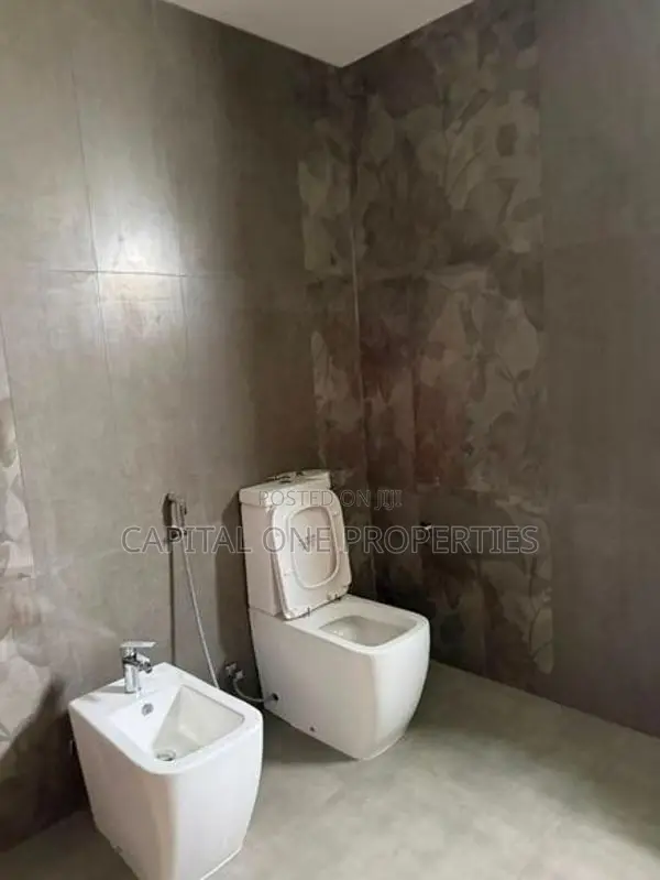Luxury Modern House For Rent In Mount Lavinia - 4032U