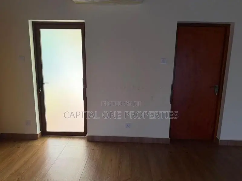 Luxury Modern House For Rent In Mount Lavinia - 4032U