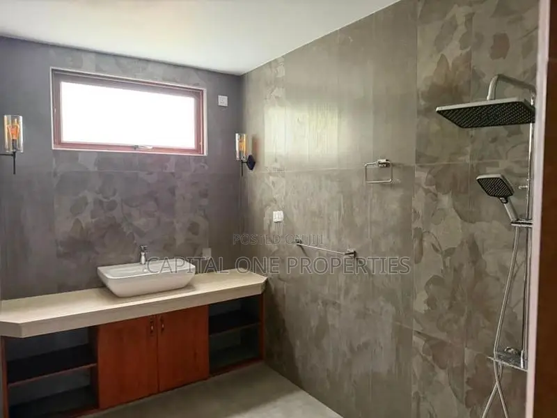 Luxury Modern House For Rent In Mount Lavinia - 4032U