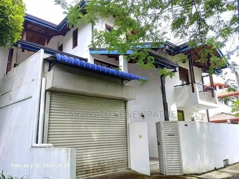 Two-Storey House for Sale – Pilimathalawa, Adhikaramatanna