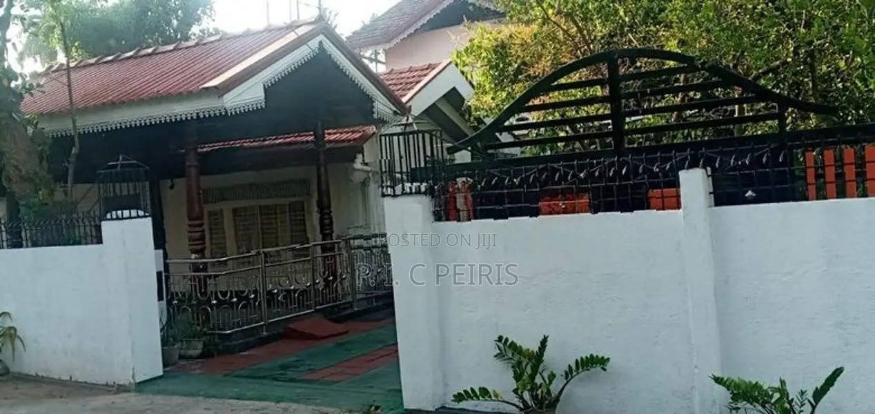 Two Storey House for Sale in Kurana, Negombo.Gampaha