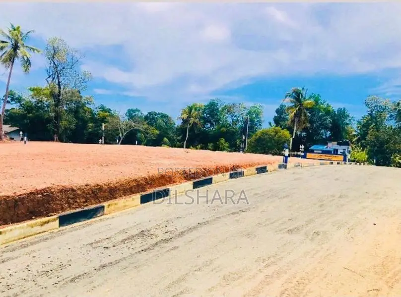 Kekanadura 10 Perch Land for Sale