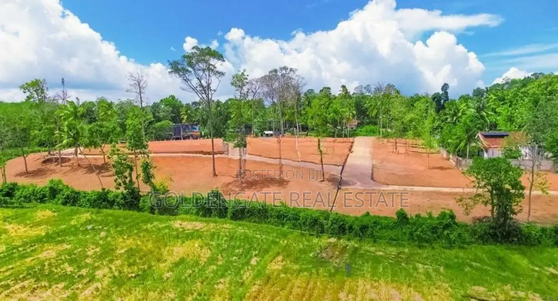 Matara Land for Sale Near the Bus Road