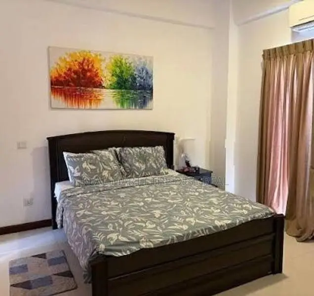 HOMAGAMA : 4-BR (3500 SQFT) 2-STOREY HOUSE FOR SALE
