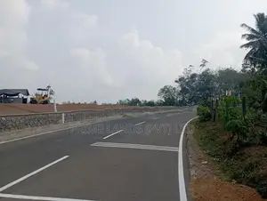 කිරිවත්තුඩුවෙන් හොඳම ඉඩමක්