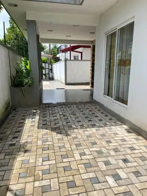 2 Storey House for In Kiribathgoda with Rooftop