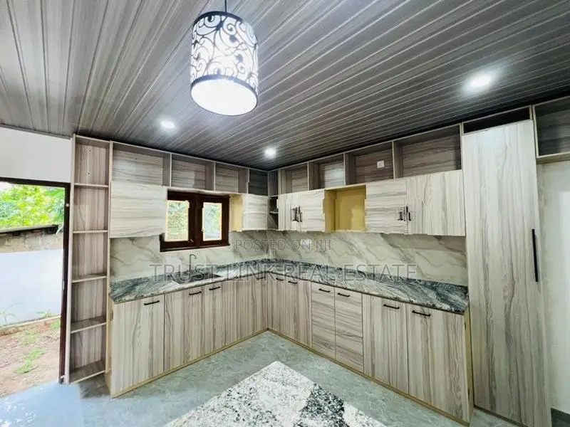 Brand New 3 Storey House for Sale in Kadawatha