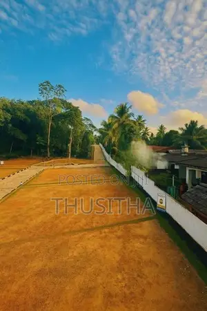 Yakkala Residential Land for Sale