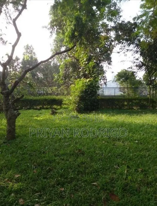 Boralesgamuwa - Abeyrathna Mawatha 10 Perches of Land for Sale