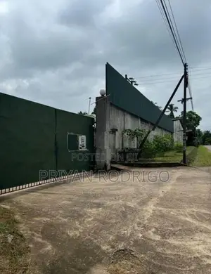Factory for Sale In Kuliyapitiya on 2.5 Acres of Land