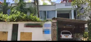Rathmalana 17.9 Perches of Land with a 02 Storied House for Sale